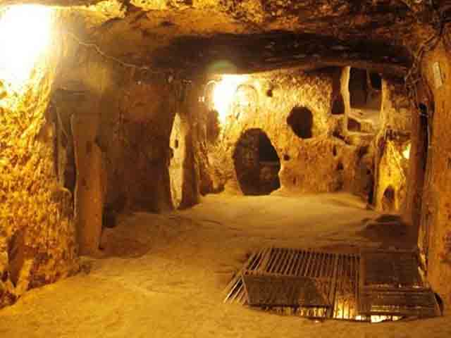 ho chi minh cu chi tunnels tour