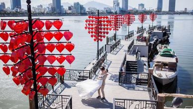 love lock bridge da nang