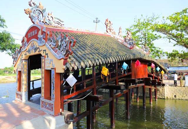 Thanh Toan Bridge in Hue City 1 hue cycling tour