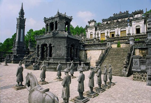 vietnam tour package 12 days